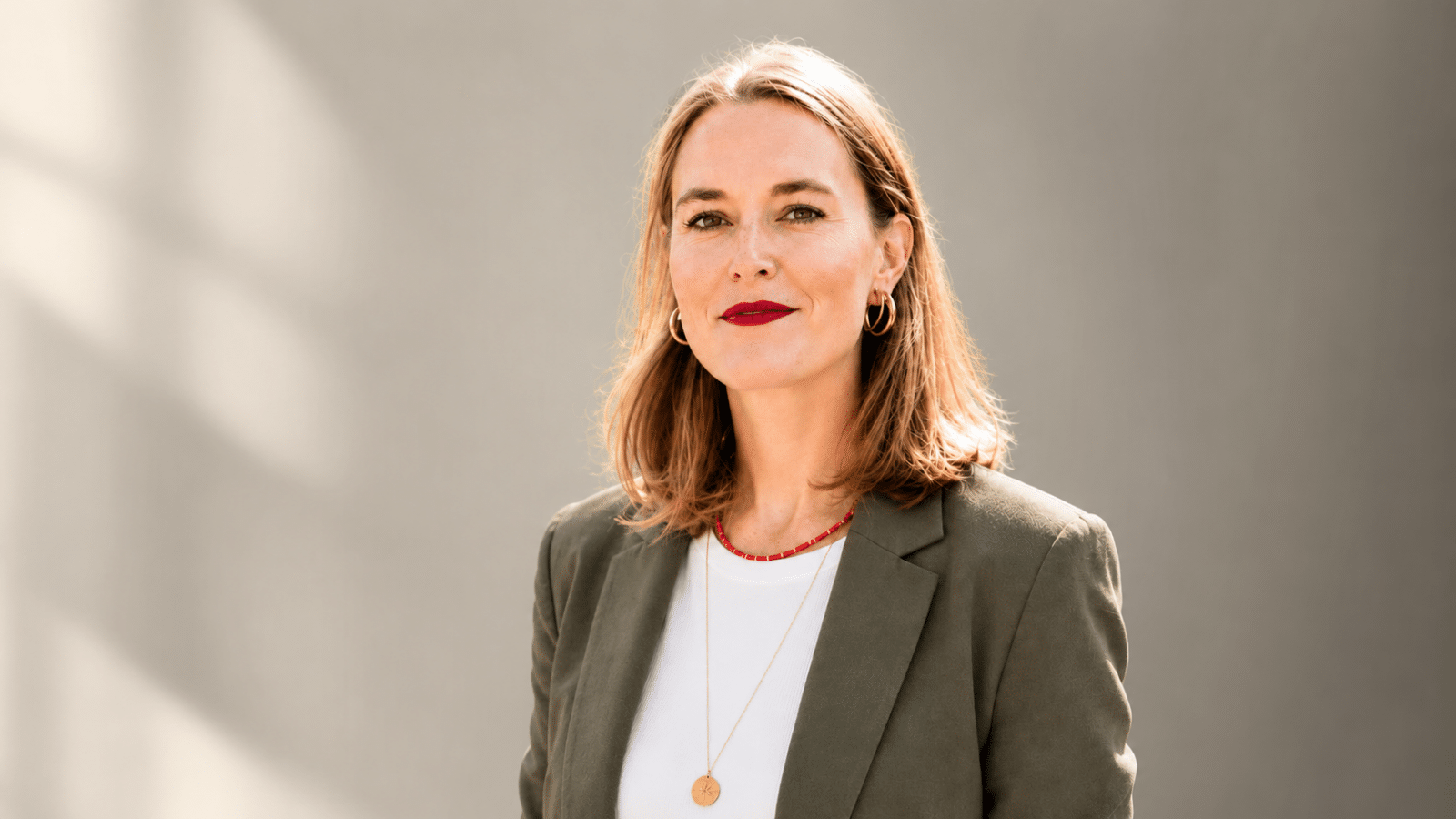 Julie von Wangenheim. Foto: Privat, Collage d. Red.